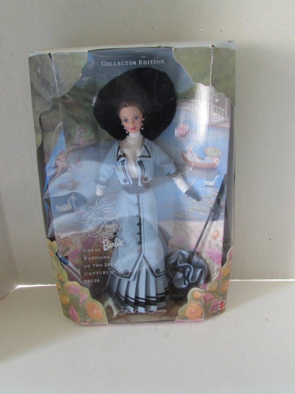 1997 Barbie Promenade in the Park Collector Edition Original Box